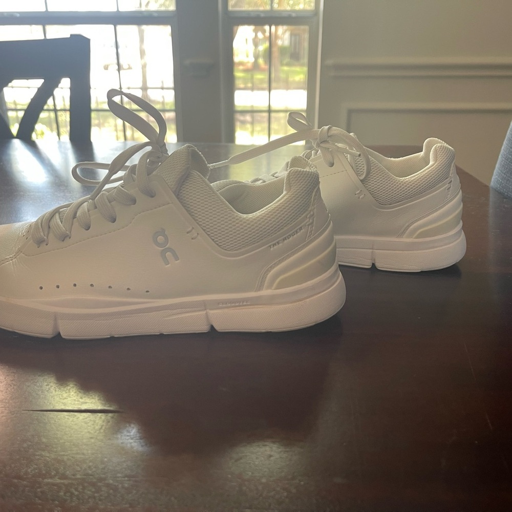 On Running Kids White Lace-Up Sneakers